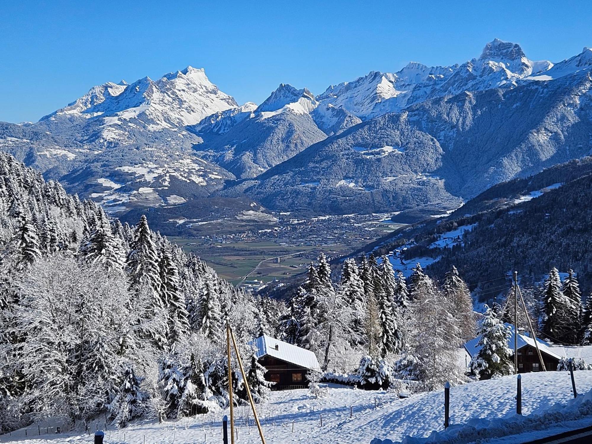 Sweet & Cosy Chalet In The Heart Of The Swiss Alps Troistorrents Экстерьер фото