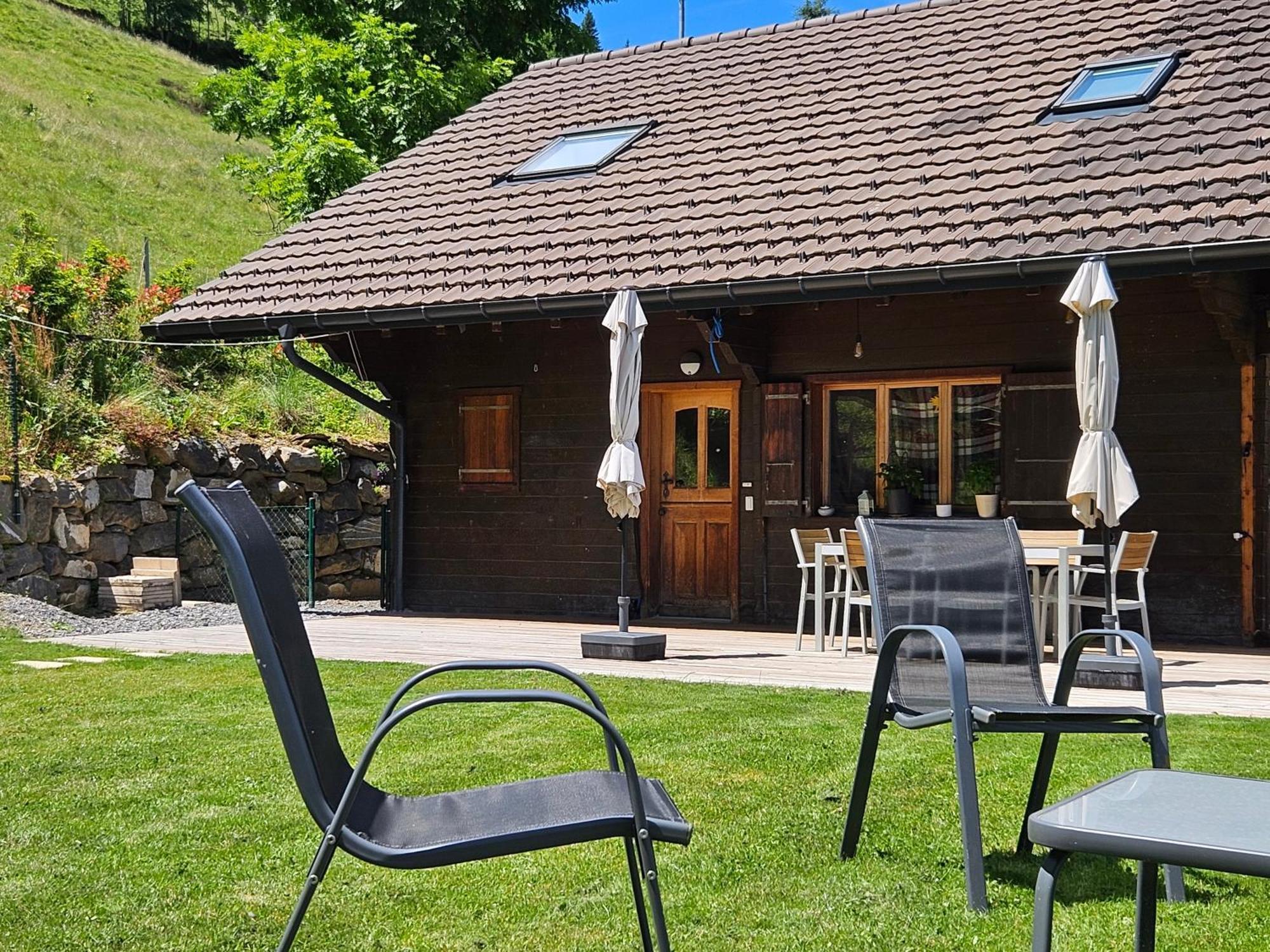 Sweet & Cosy Chalet In The Heart Of The Swiss Alps Troistorrents Экстерьер фото